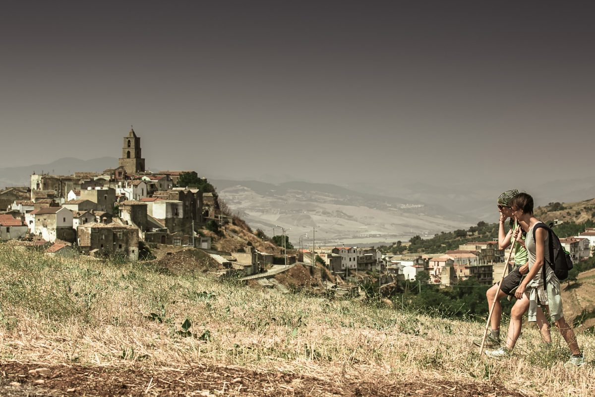 walk sulla collina materana experience header e anteprima